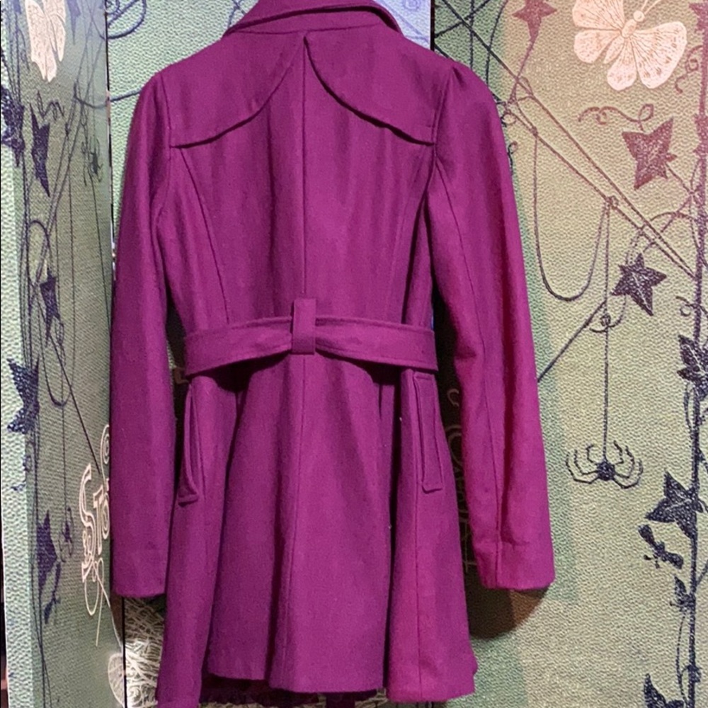Wine Colored winter coat EUC - Picture 2 of 9